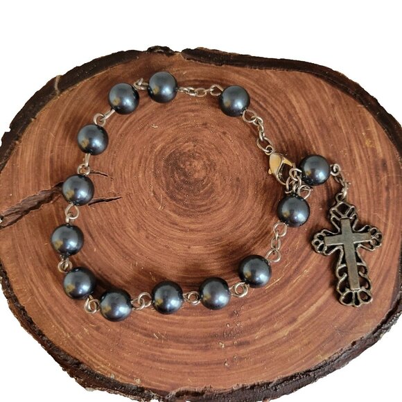 Religious Faith Rosary Style Dark Blue Gray Beaded Ornate Cross Charm Bracelet‎ - Picture 3 of 8